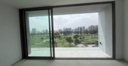 MODERNO PROYECTO DE DEPARTAMENTOS FRENTE AL GOLF EN SAN ISIDRO
