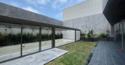 MODERNO PROYECTO DE DEPARTAMENTOS FRENTE AL GOLF EN SAN ISIDRO