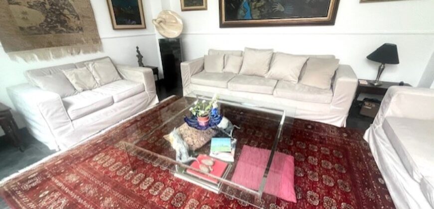 Se vende espectacular casa estilo unico en San Isidro con linda terraza