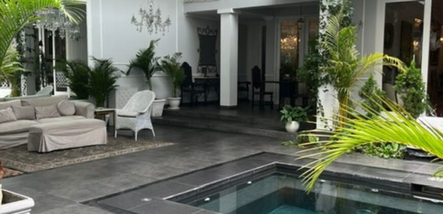 Se vende espectacular casa estilo unico en San Isidro con linda terraza