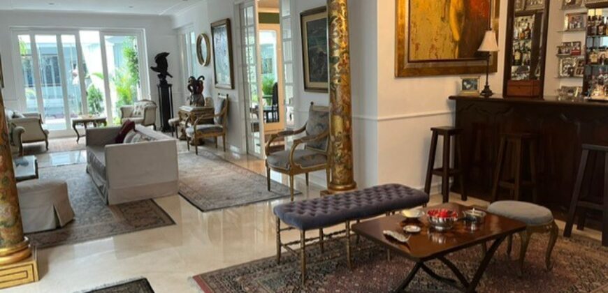 Se vende espectacular casa estilo unico en San Isidro con linda terraza