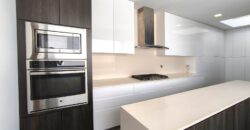 Venta de Moderno Penthouse en Av El Rosario San Isidro