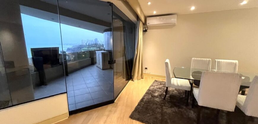 Se vende lindo dpto con espectacular vista al mar en Malecon de la Reserva